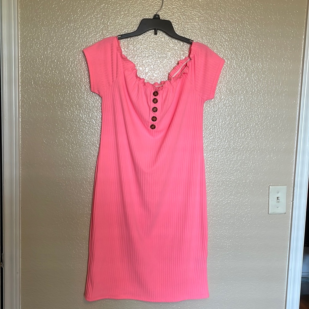 Hot pink body-con never worn off the shoulder summer dress.